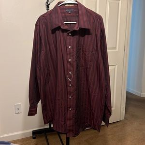 Men’s button up dress shirt